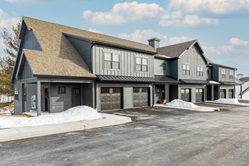 Carriage House - Photo Gallery 8