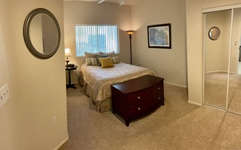 301 W. Mountain View Circle 1-2 Beds Apartment, Affordable for Rent - Photo Gallery 6