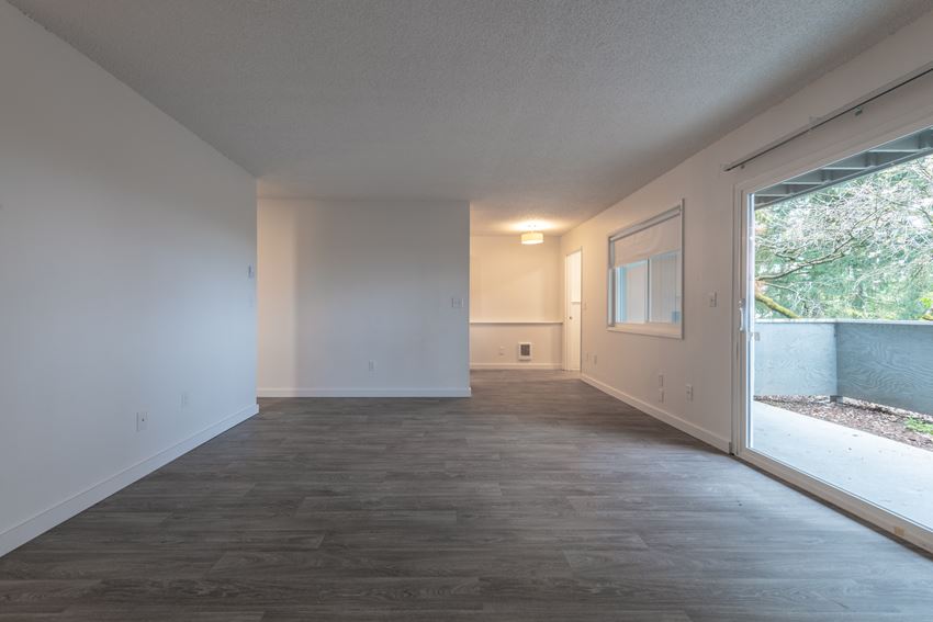 The Hudson By Trion Living Apartments, 10695 SW Murdock St., Tigard, OR
