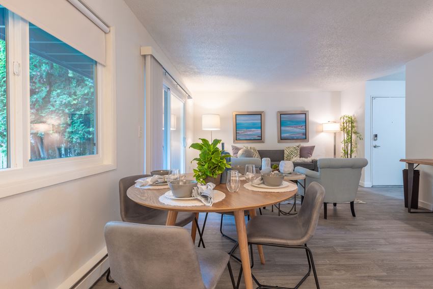 The Hudson By Trion Living Apartments, 10695 SW Murdock St., Tigard, OR