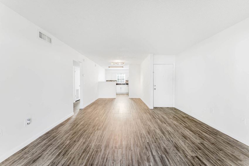 Las Palmas By Trion Living Apartments, 693 Wymore Rd., Altamonte