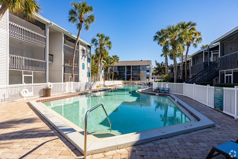 the swimming pool at the resort at longboat key club