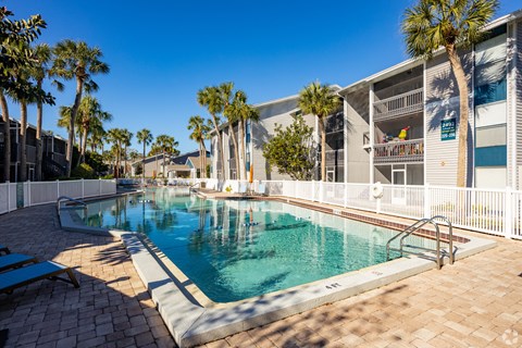 the swimming pool at the resort at longboat key club