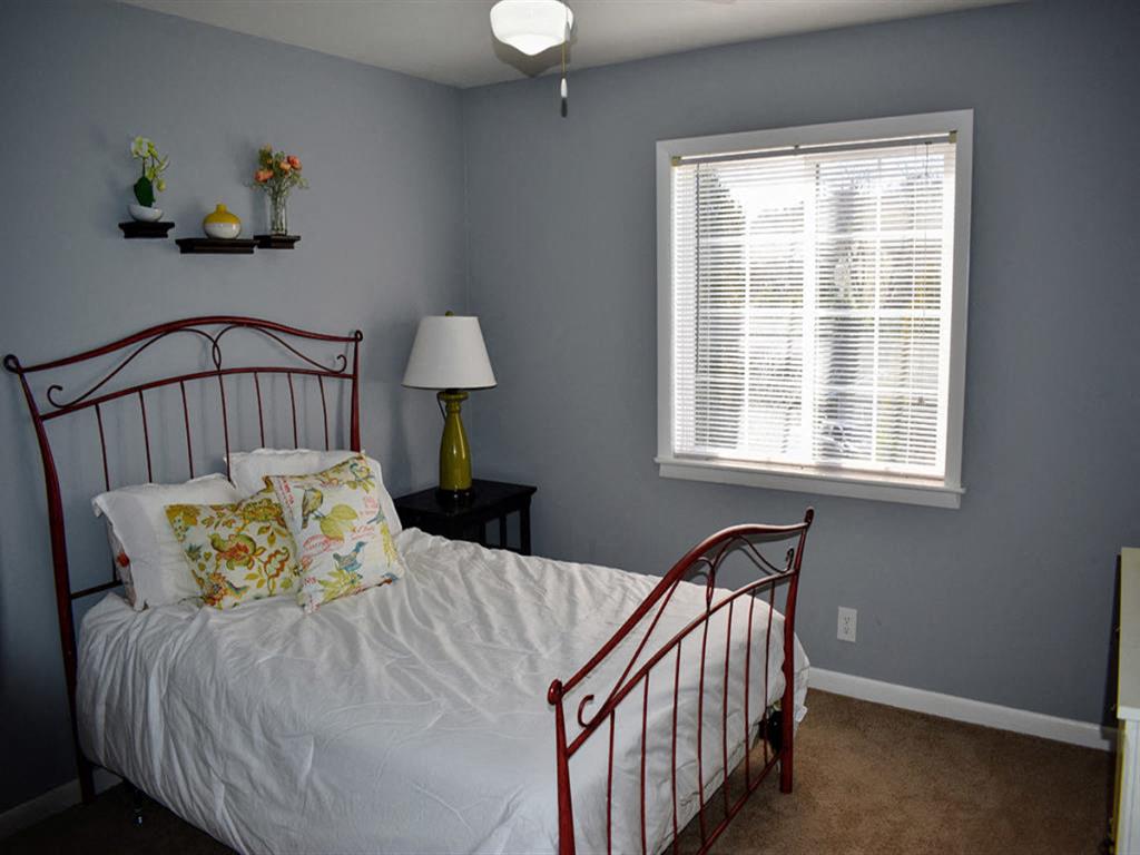 Greenbrier Ridge Apartments