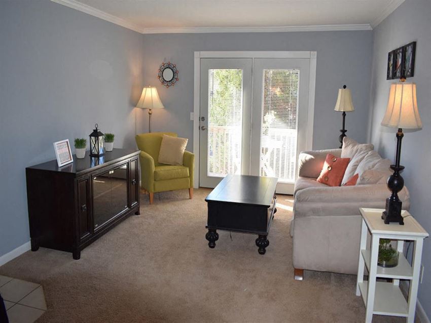 Greenbrier Ridge Apartments, 1505 Greenbrier Ridge Way, Knoxville, TN