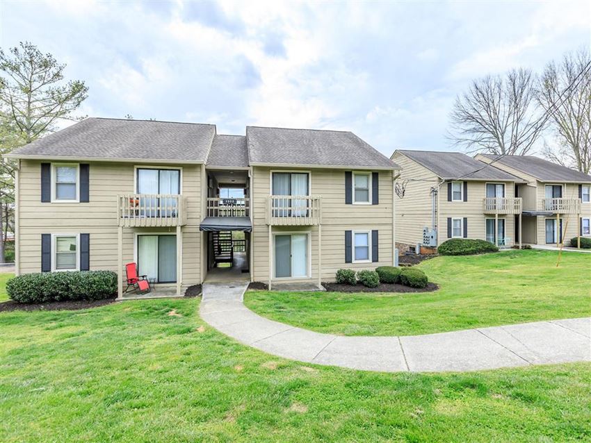 Papermill Square Apartments, 3820 Papermill Square NW, Knoxville, TN
