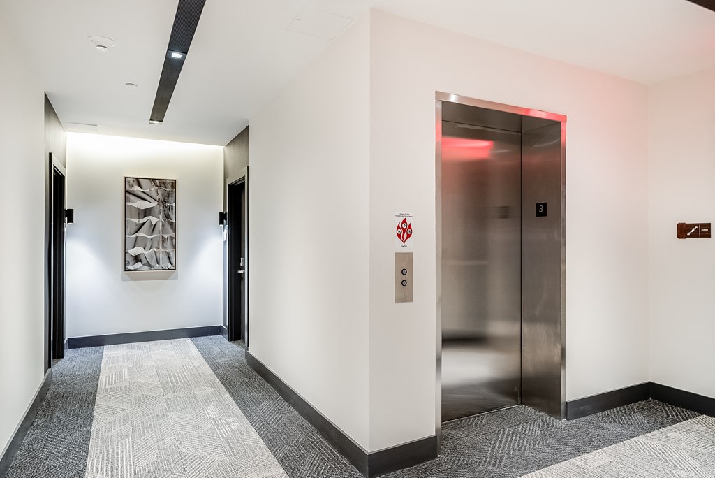 WIDE MODERN CORRIDORS ON EVERY FLOOR