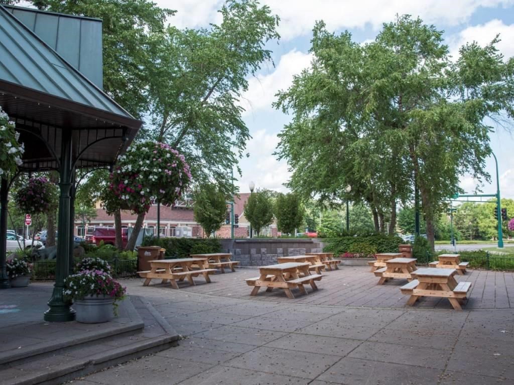public picnic tables in White Bear Lake