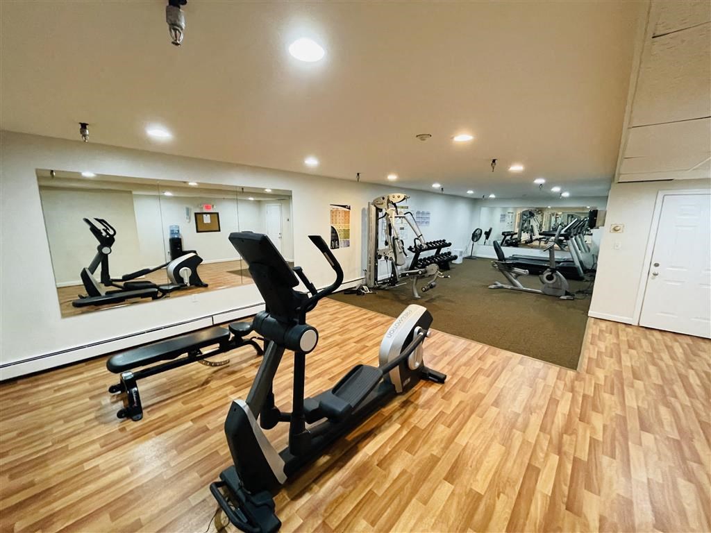 the gym at the apartments for rent