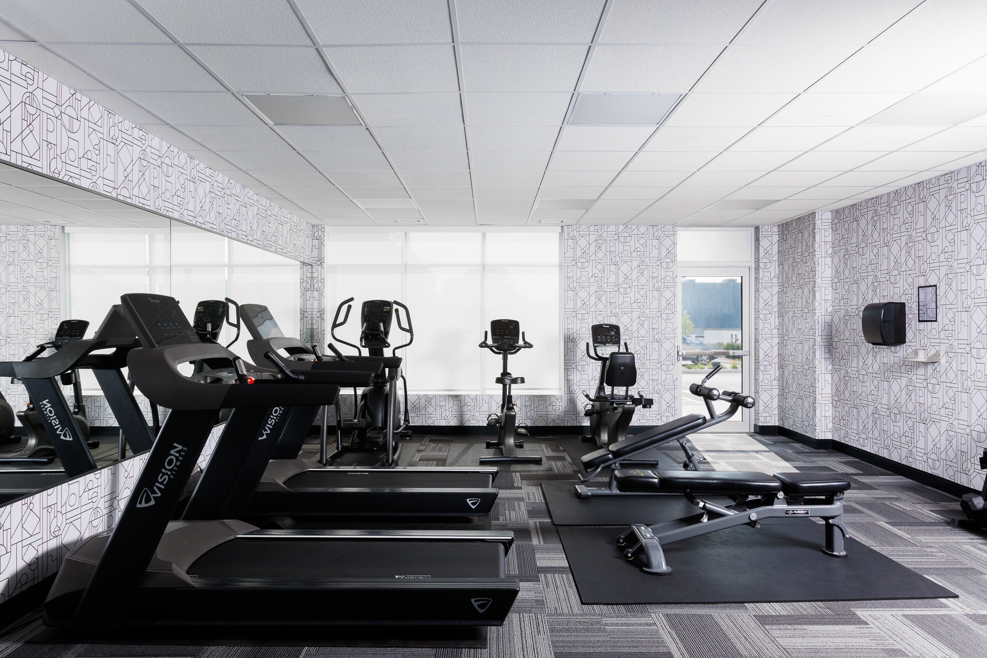 2 bedroom apartment - 1600 Hyde Park Village Apartments, London 5