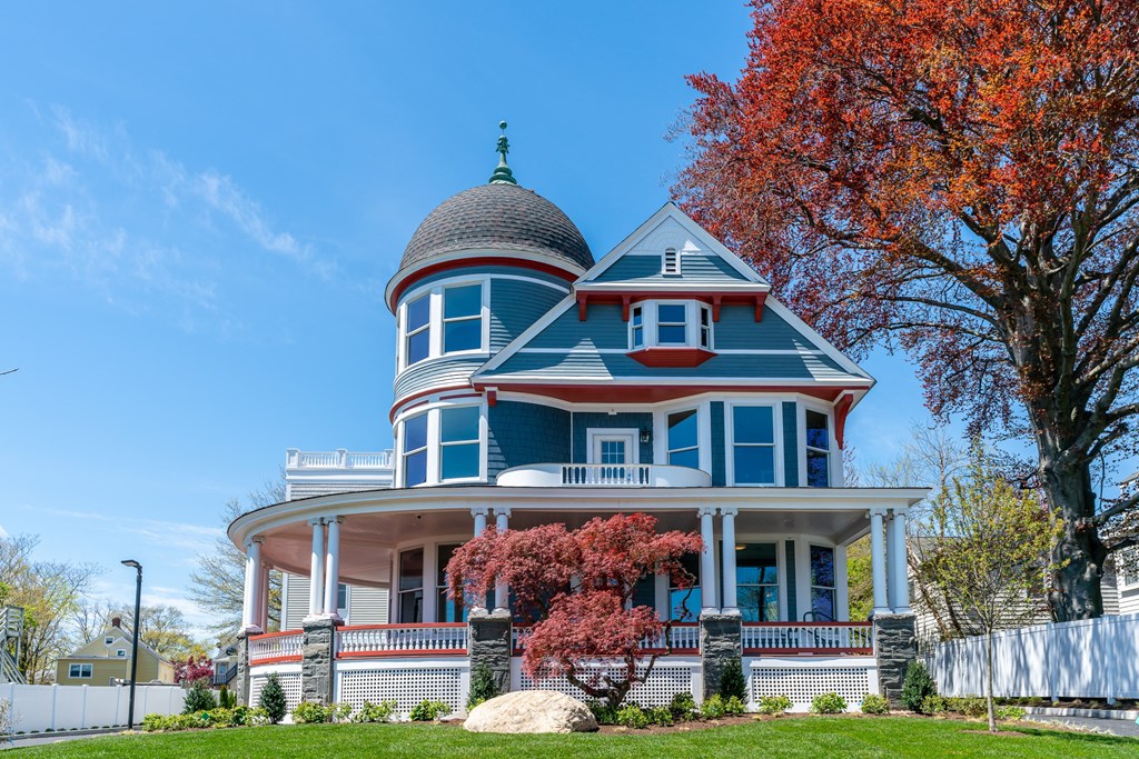 a house with a dome on top of it