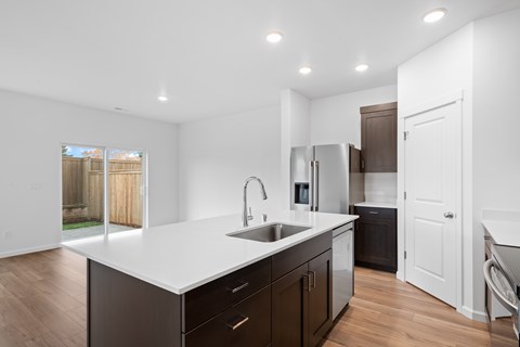 18411 NE  14Th  St. 3 Beds Apartment for Rent