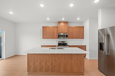 1503 NE  185Th  AVE 3 Beds Apartment for Rent