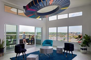 Community Sky Lounge with Incredible Views