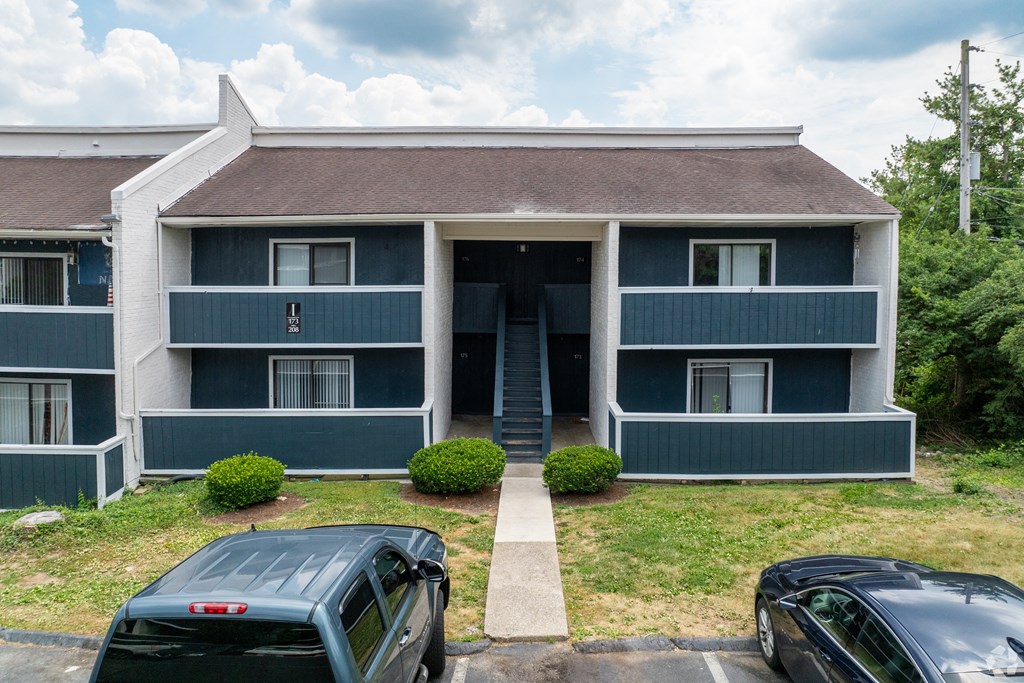 Canter Pointe Apartments, 3650 Tates Creek Road, Lexington, KY - RentCafe
