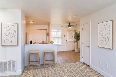 2900 Golden Crest Ct. 1-3 Beds Apartment for Rent