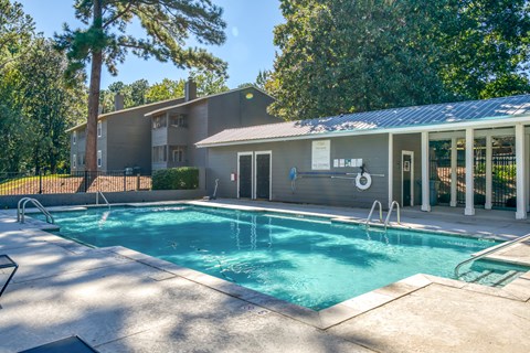 Auburn pool 1