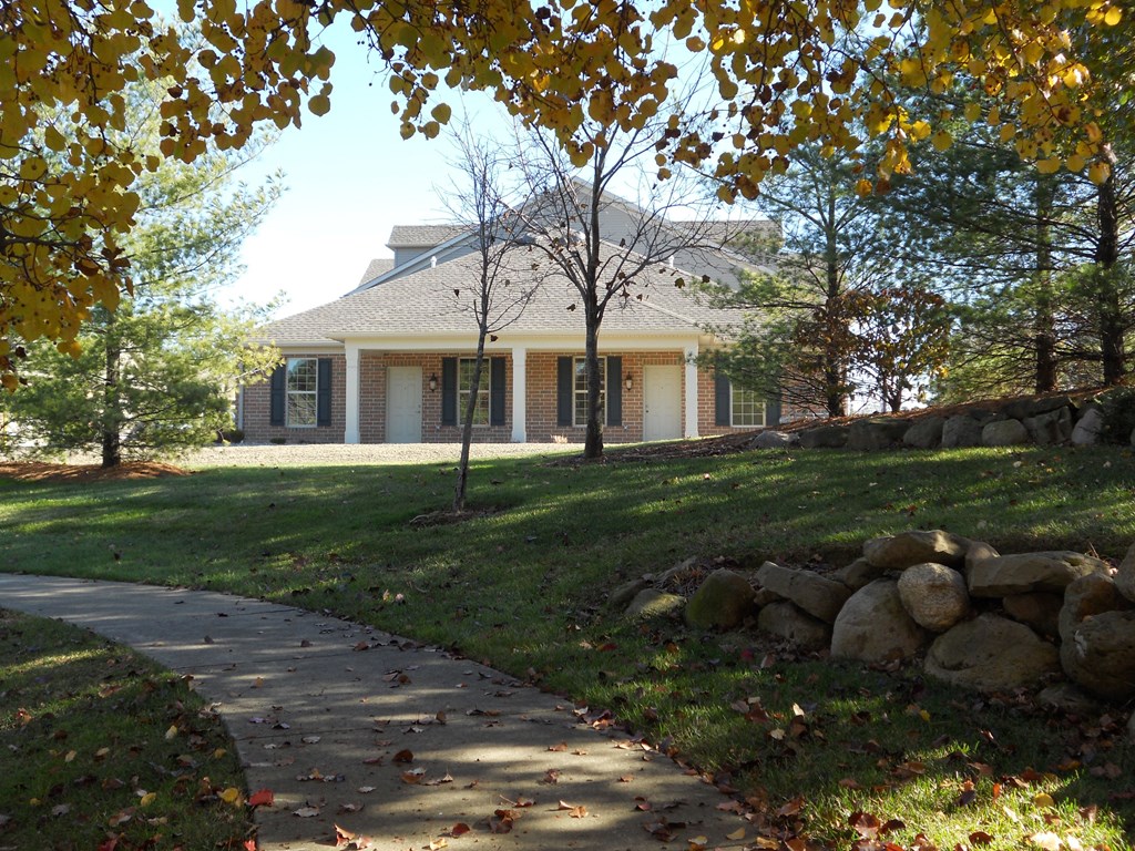 Eastwood Pointe exterior