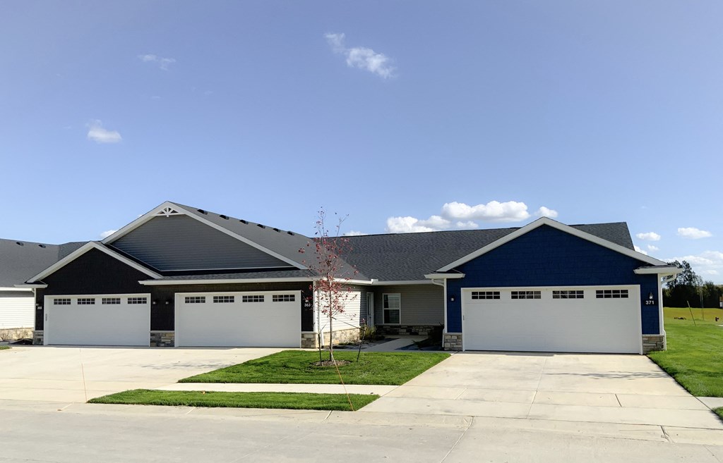 Building Exterior of Chestnut Hills