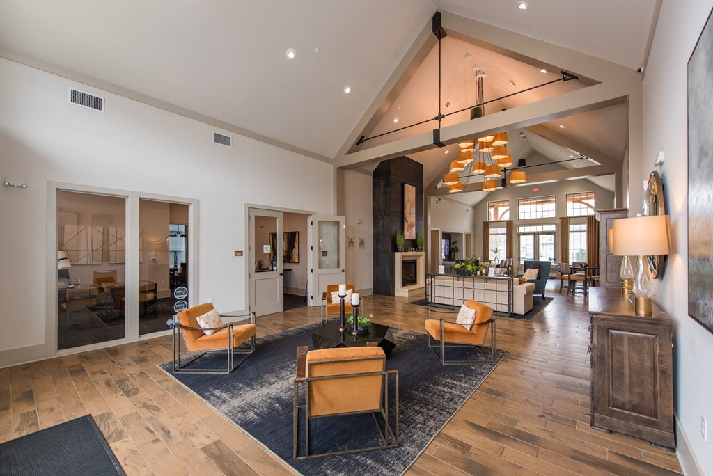 additional photo for property listing at luxurious beach house for the whole family hermanus, western at The Whitworth, Williamsburg, VA