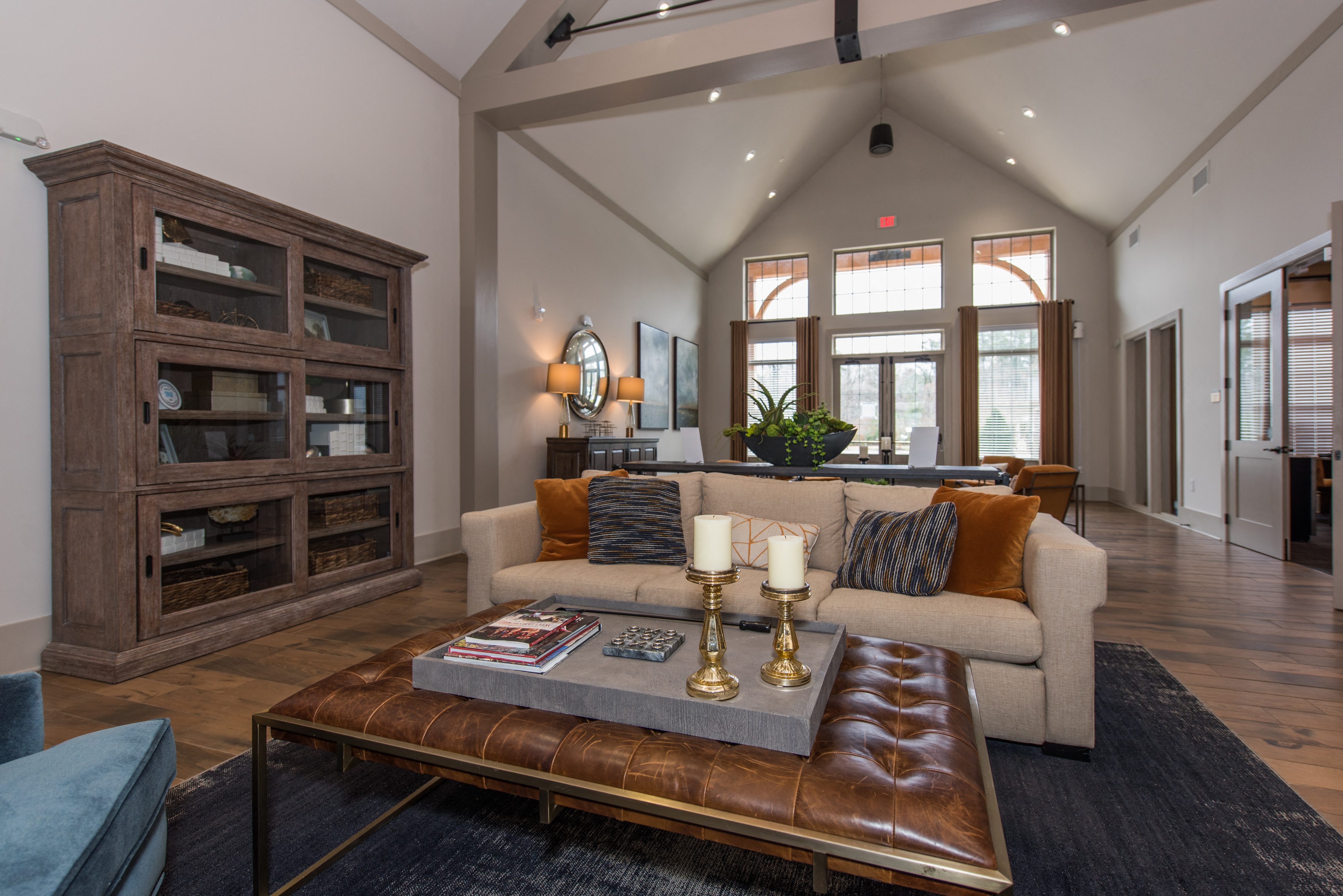 The Whitworth is a similar property to Williamsburg Apartments located in Williamsburg