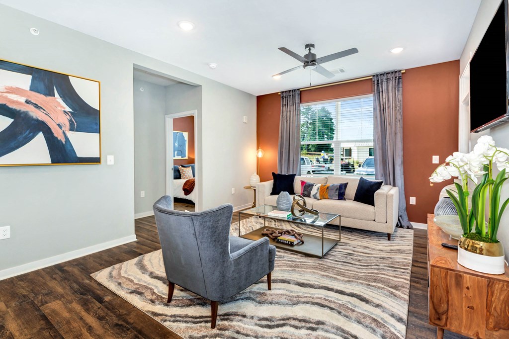 living room at Farmhaus Apartments, Alabama, 35757