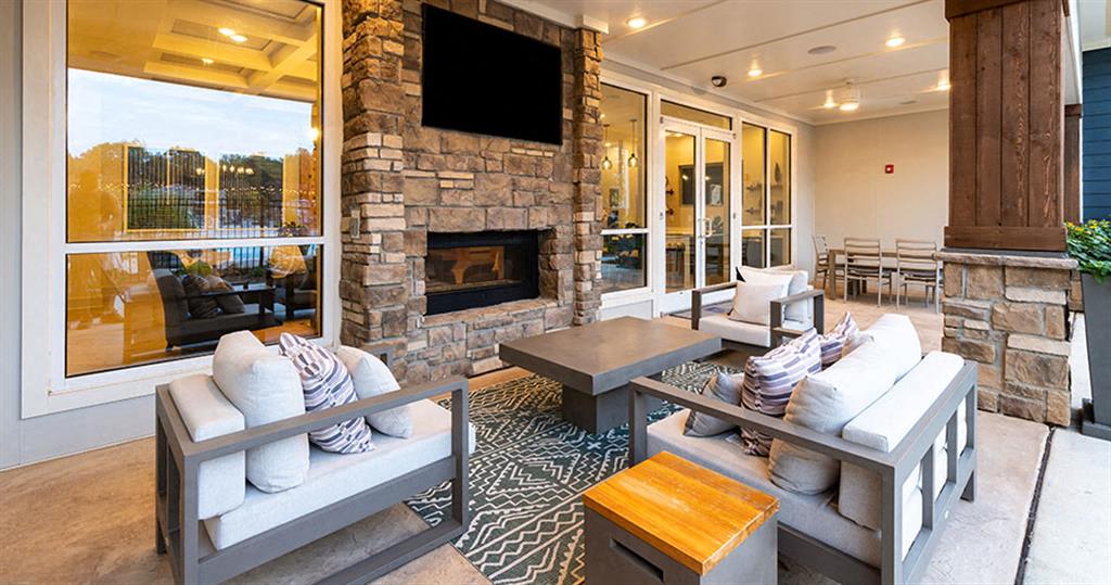 Promenade At Newnan Crossing is a similar property to Brighton Farms located in Newnan