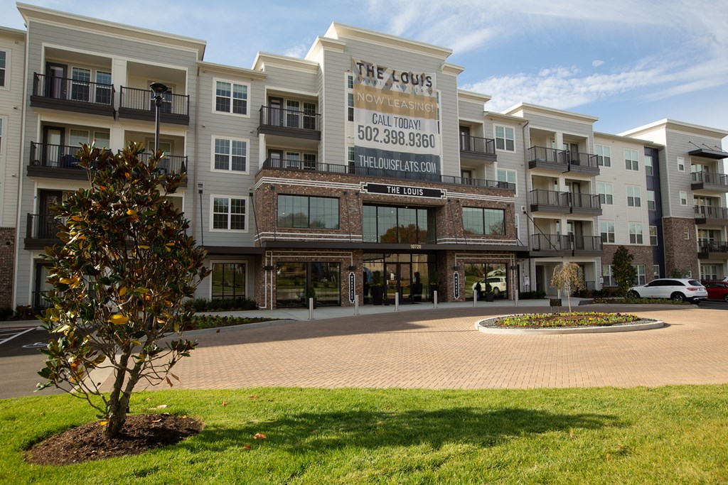 an exterior view of the lofts at city center apartments at The Louis Apartment Flats, Louisville