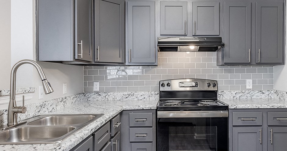 Fully Furnished Kitchen at Lakeside on Riverwatch, Martinez, Georgia