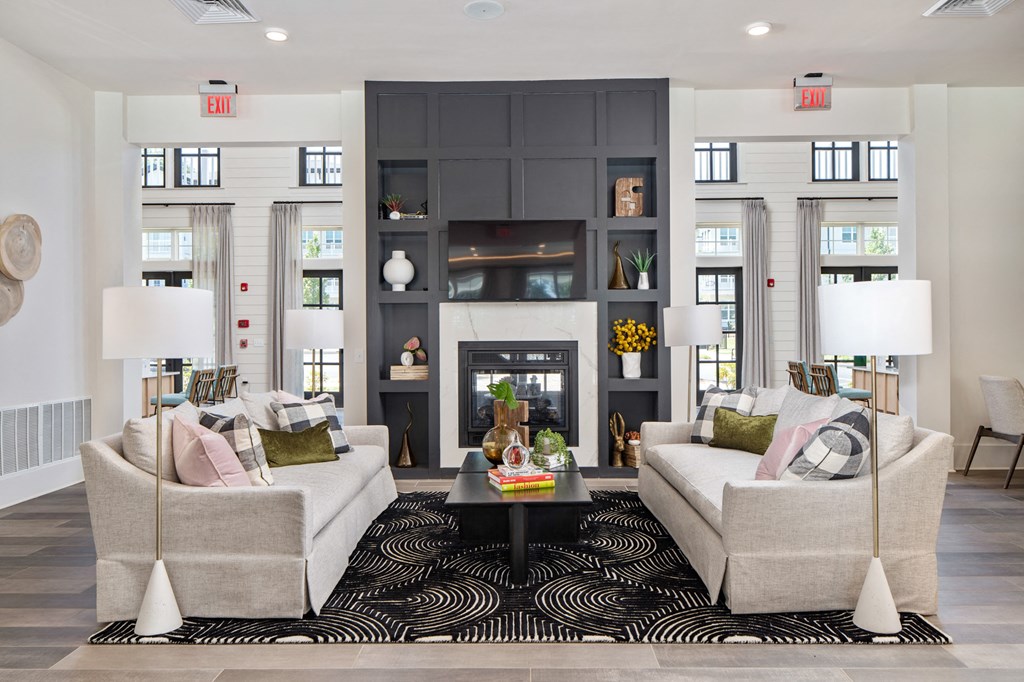 Resident lounge at The Quincy Apartments, Acworth, GA