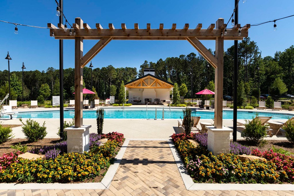 Poolside Cabana at The Quincy Apartments, Acworth