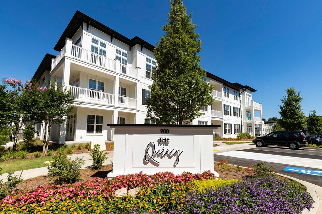 entry sign at The Quincy Apartments, Acworth, Georgia
