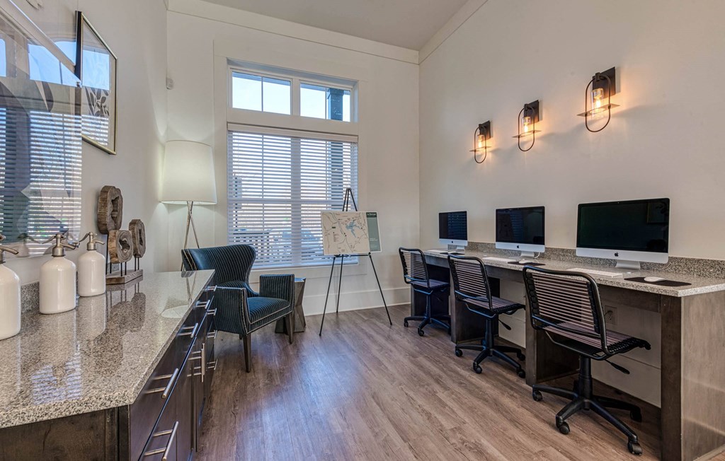 Retreat At Arden Farms