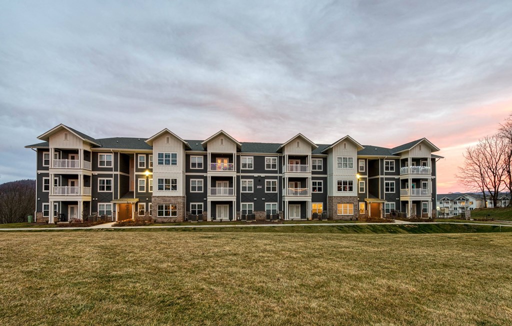 Retreat At Arden Farms