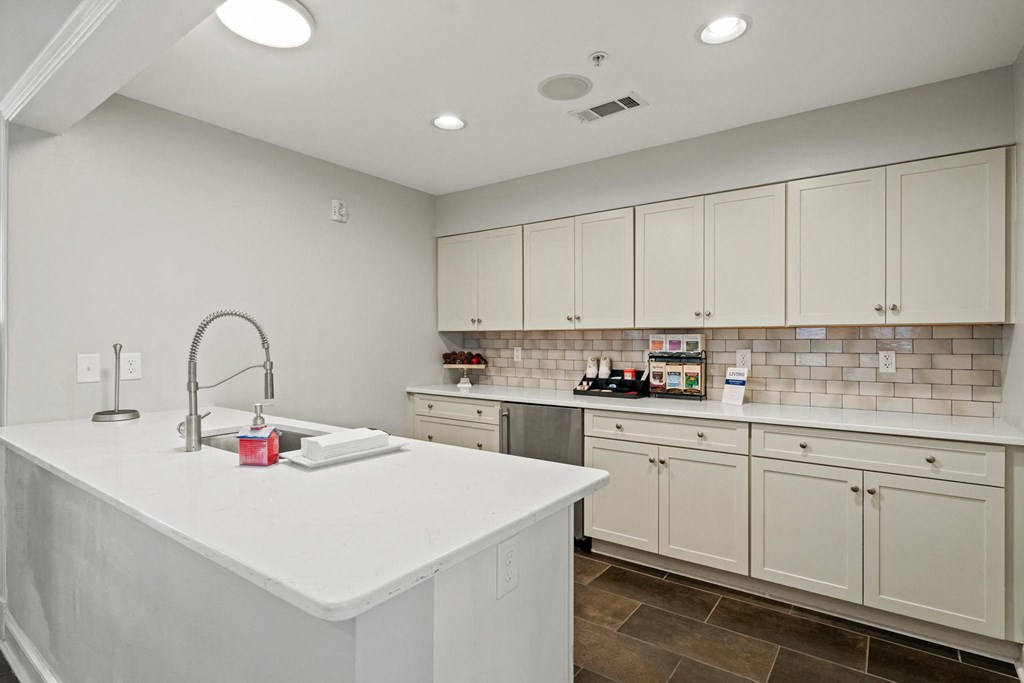 Sterling Manor Apartments, 155 Sterling Manor Drive, Williamsburg, VA