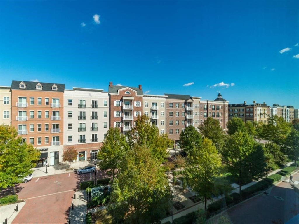 a view of a apartment complex from above at Flats at West Broad Village, Virginia, 23060