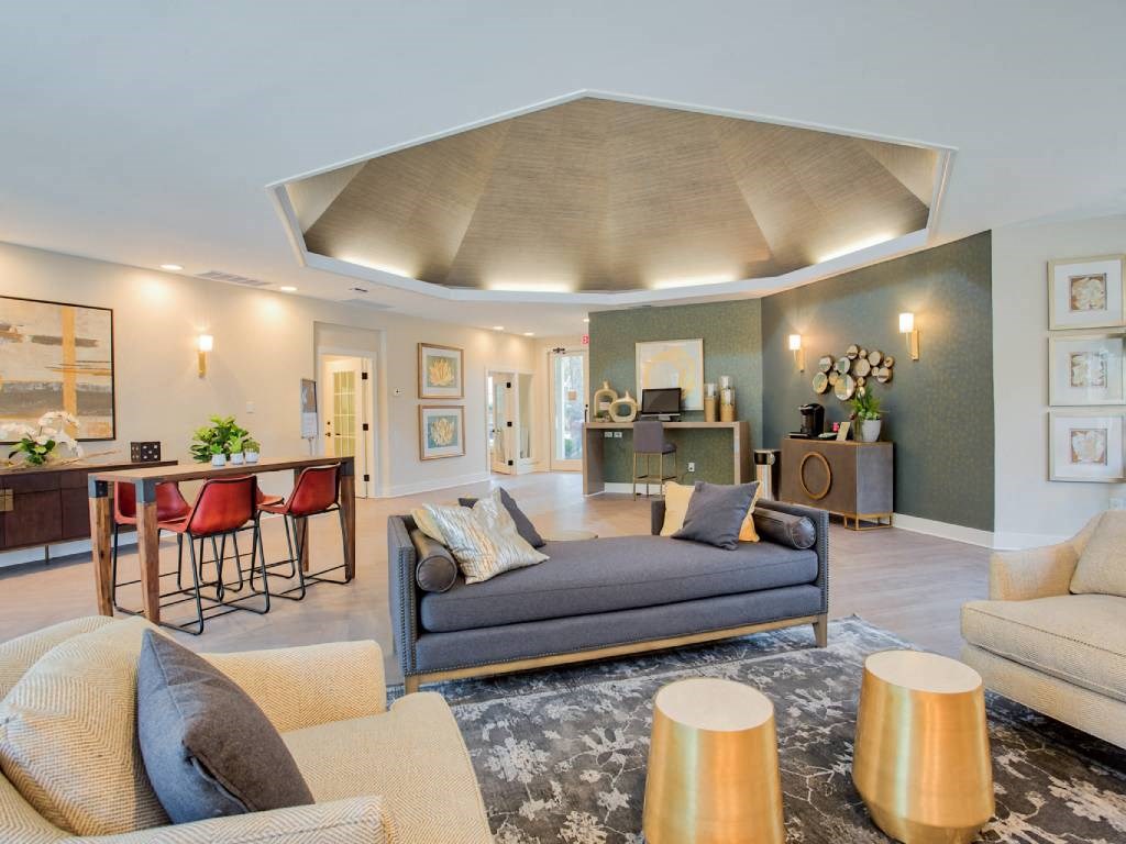 a living room with couches at Hunters Chase Apartments, Virginia,23112