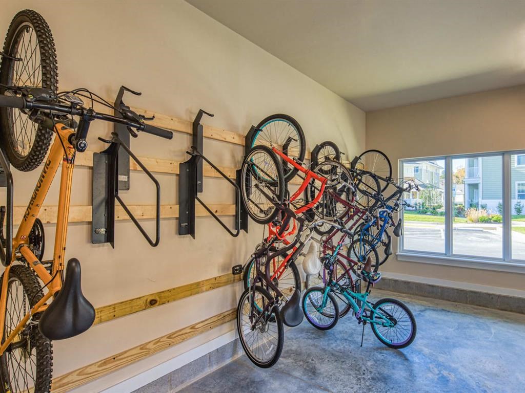 Bike Storage at Sapphire at Centerpointe, Virginia