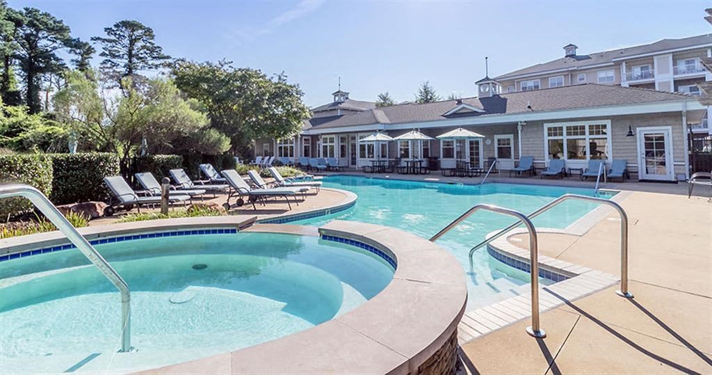Hot Tub And Pool at Saltmeadow Bay, Virginia Beach, VA, 23451