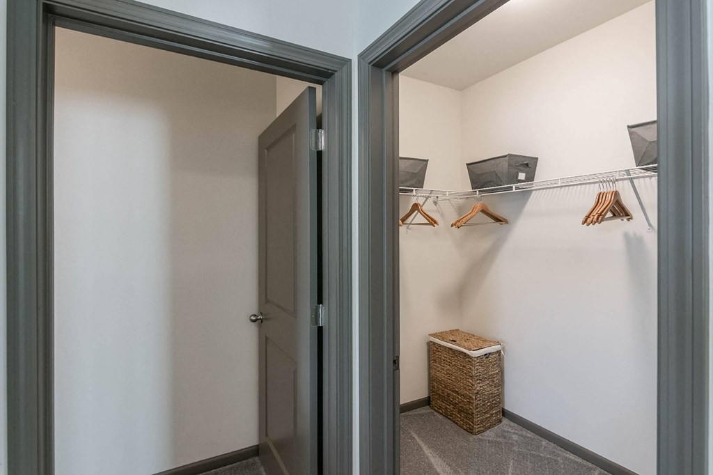 a view of a hallway with columns and lights at Village at Westland Cove Apartments, Tennessee, 37922