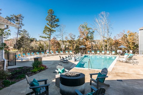 the swimming pool at the resort at governors crossing at Village at Westland Cove Apartments, Knoxville, TN, 37922