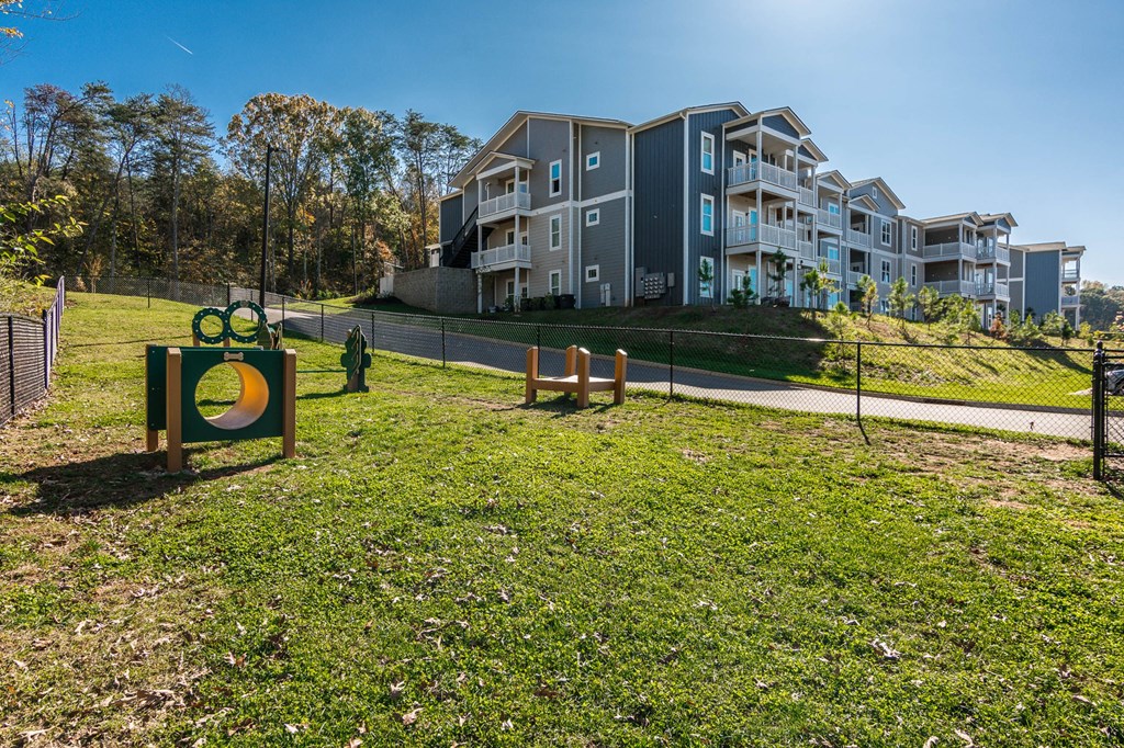 Dog Park at Village at Westland Cove Apartments, Knoxville, 37922