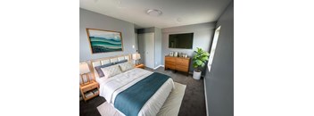 Large Comfortable Bedrooms With Closet at The Summit, New York, 13210
