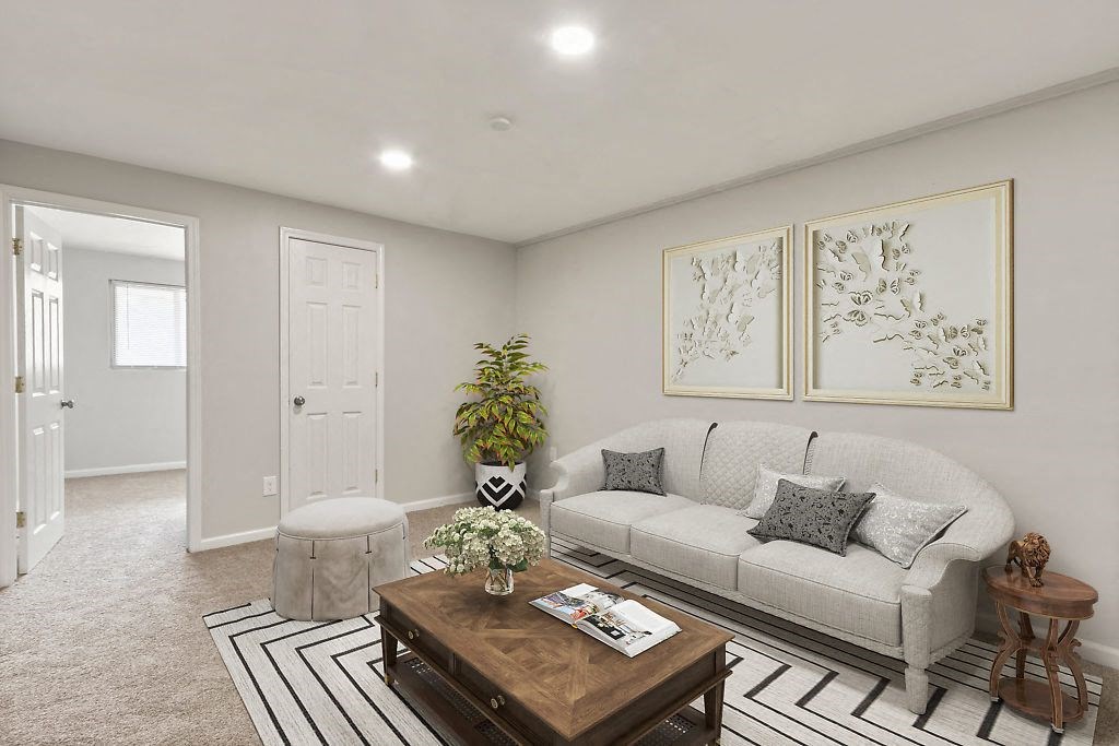 Coves at Columbus on Karl Rd