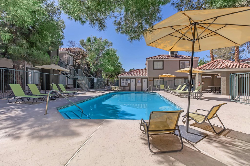 the swimming pool at our apartments in napa