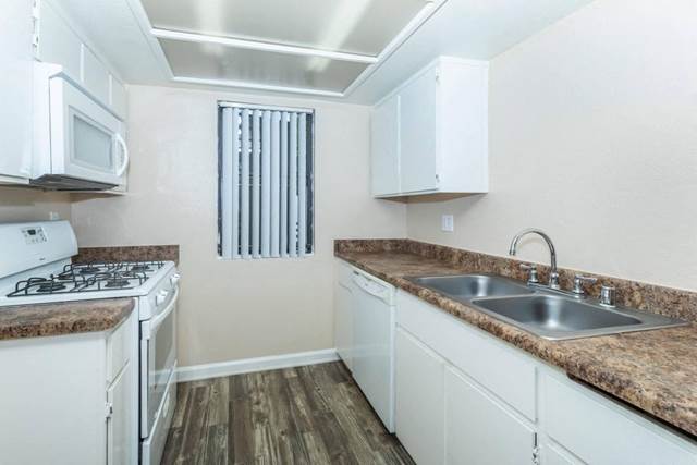 1-bedroom apartment at Madison Park Apartments in Riverside, CA