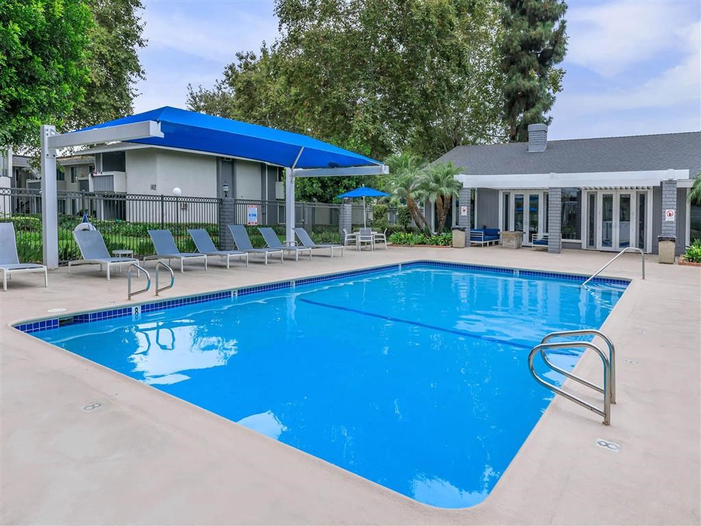 the swimming pool at the apartments for rent
