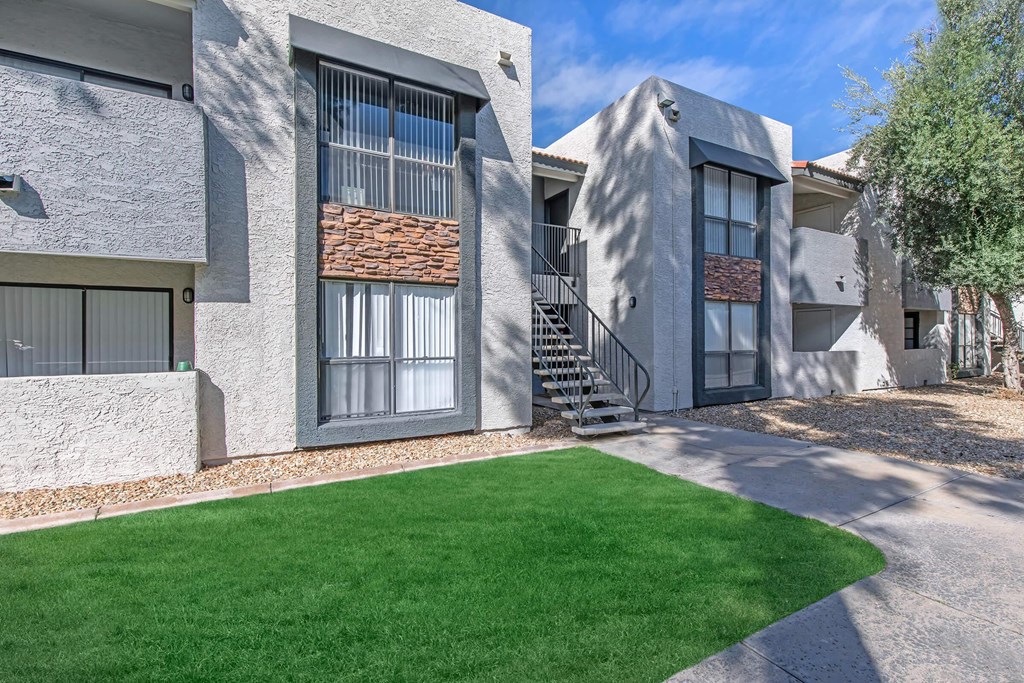 our apartments have a spacious courtyard with green grass