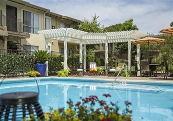 Swimming pool with sundecks at Abby Creek Apartments, Carmichael, CA 95608 