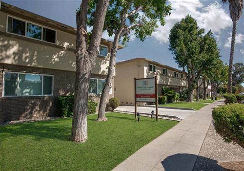 1-bedroom apartment at Hamilton Manor Apartments in San Jose, CA